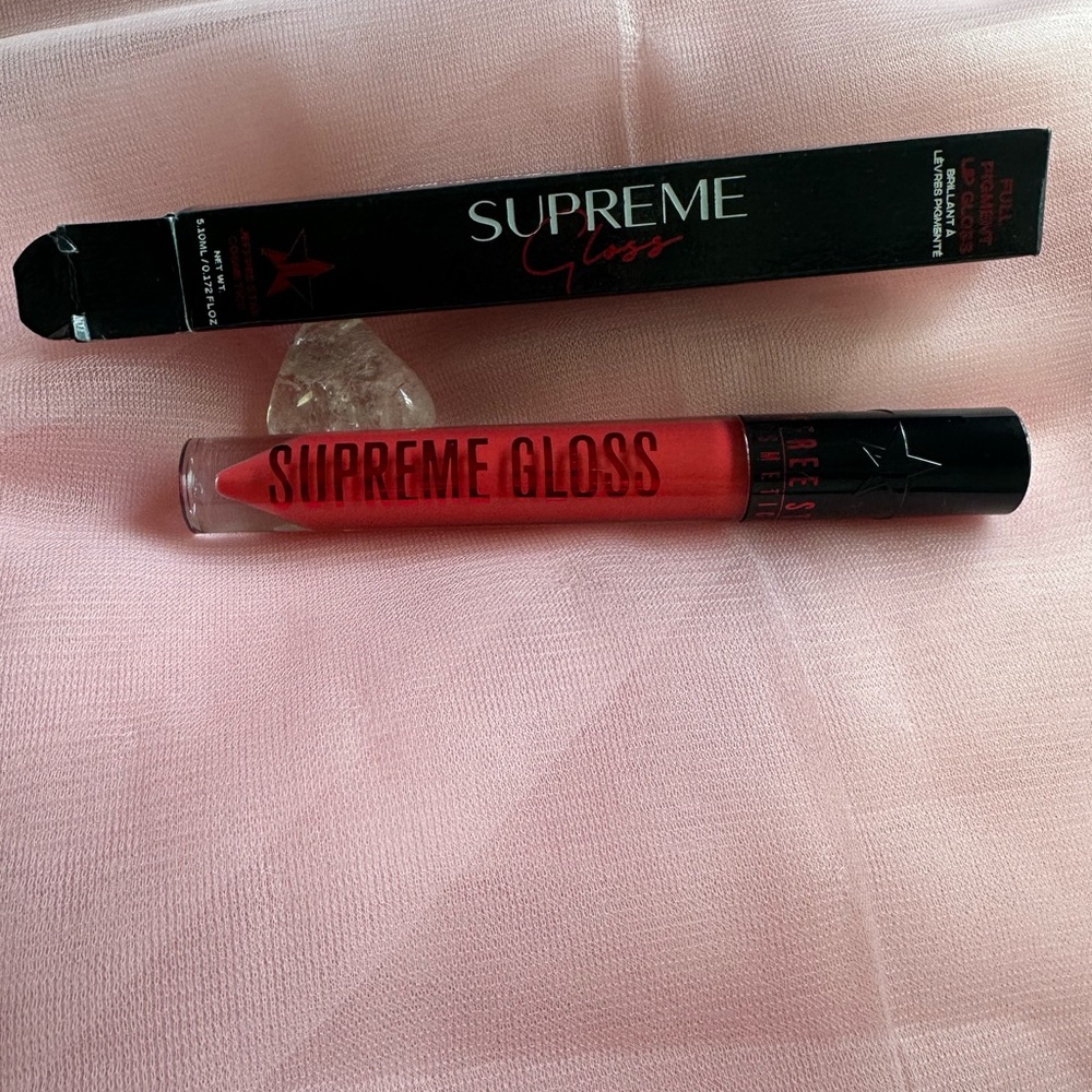 Jeffree Star Supreme Gloss Red Lip Gloss in Shade 2003